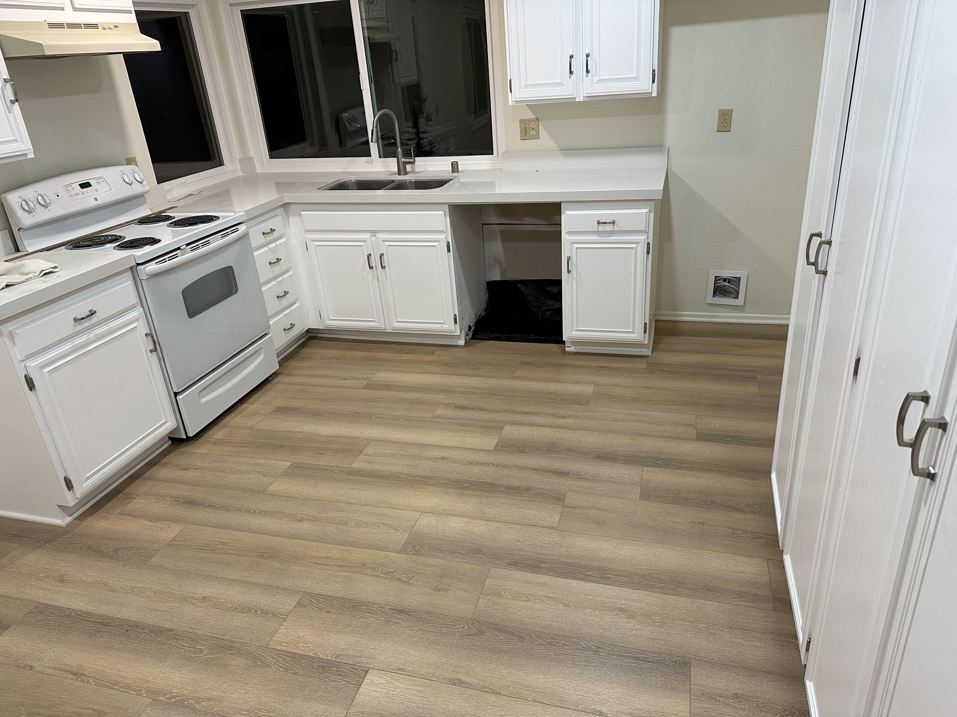 Luxury Vinyl Plank an Excellent Choice for Every Room - Saddleback