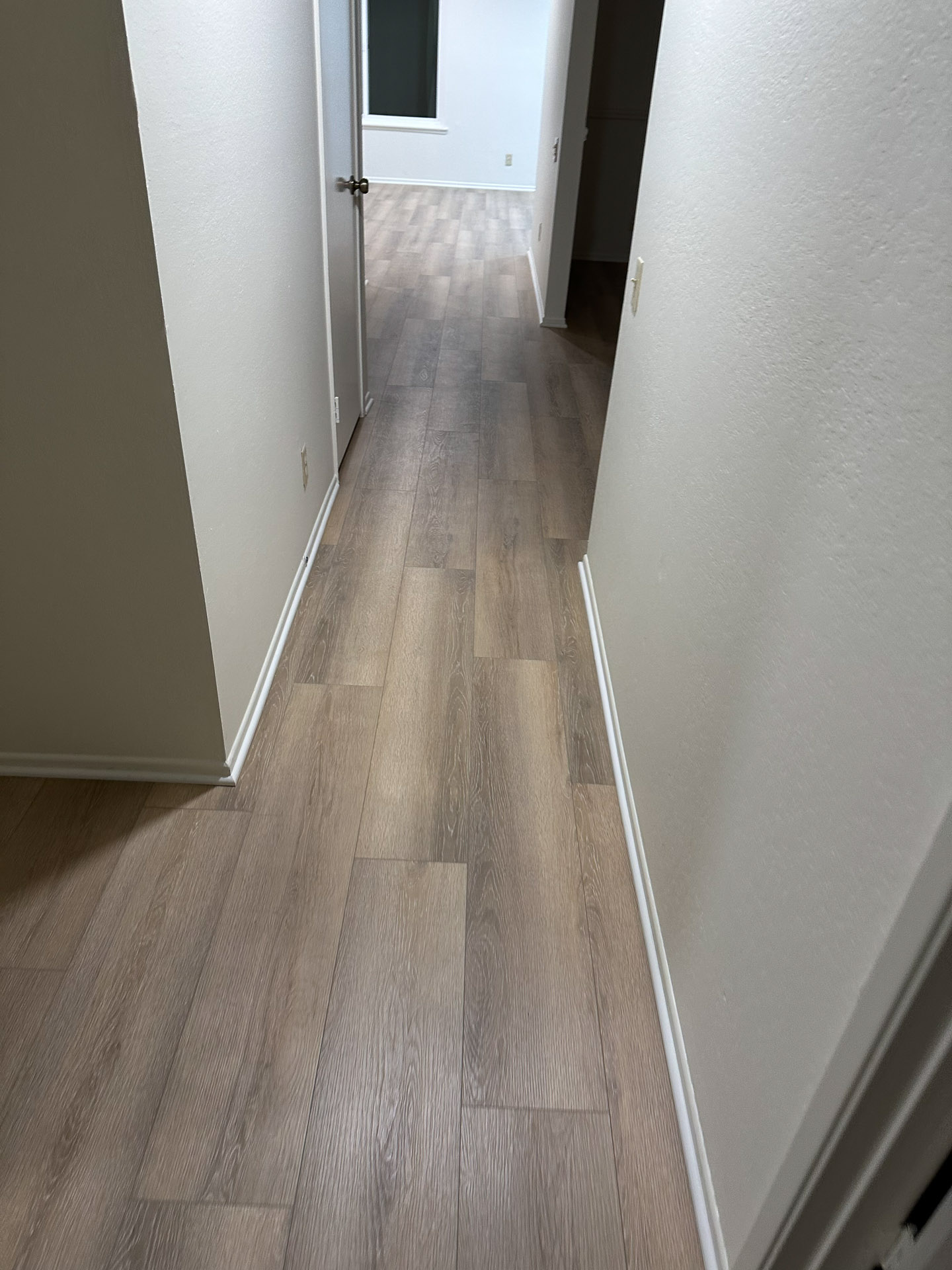 Luxury Vinyl Plank an Excellent Choice for Every Room - Saddleback