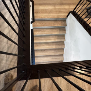 Laminate flooring installation. Blackstone Plus, color beige cream.