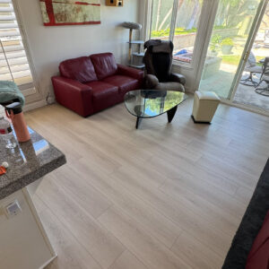 MegaClic Diana color Oyster Lamionate flooring installation